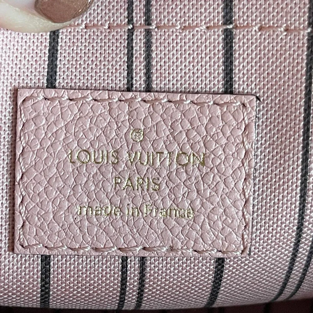 ❌SOLD❌ Louis Vuitton Montaigne BB Empreinte Leather Rose Poudre Crossbody Bag - Picture 16 of 17